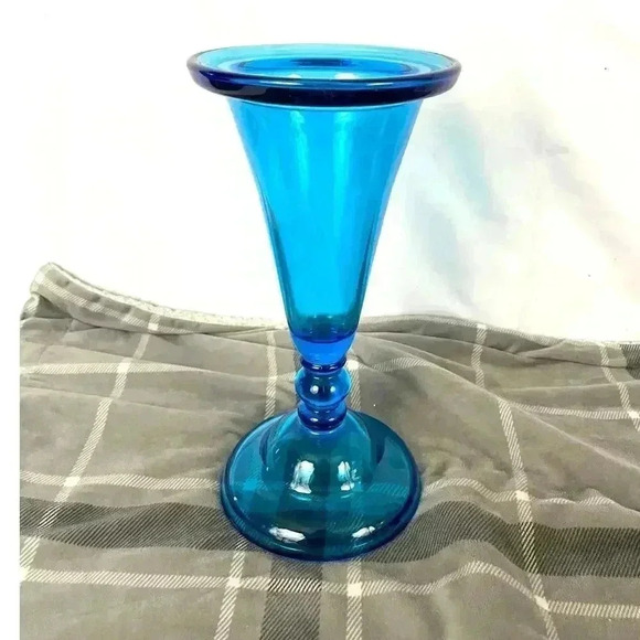 Blue Clear Pressed Glass Vase MCM Home Decor 11" Tall - Picture 6 of 11
